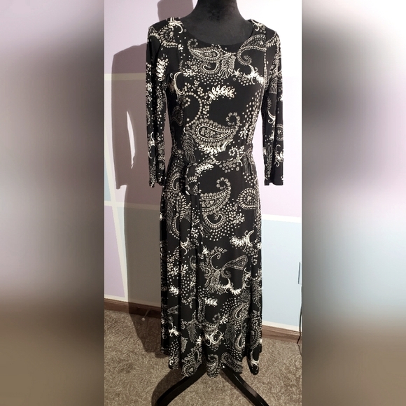 Ankle Lenght Dress - Picture 1 of 3